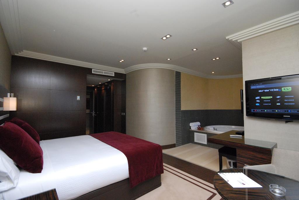 Hotel Los Penascales - Adults Only Лас Розас де Мадрид Номер фото